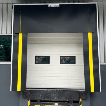 Porta Seccional de Docas de Carga de Armazém
